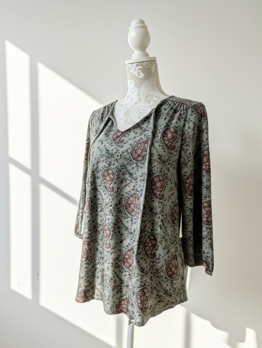 St. John's Bay Oak Moss Green Paisley 3/4 Sleeve Peasant Shirt Size M